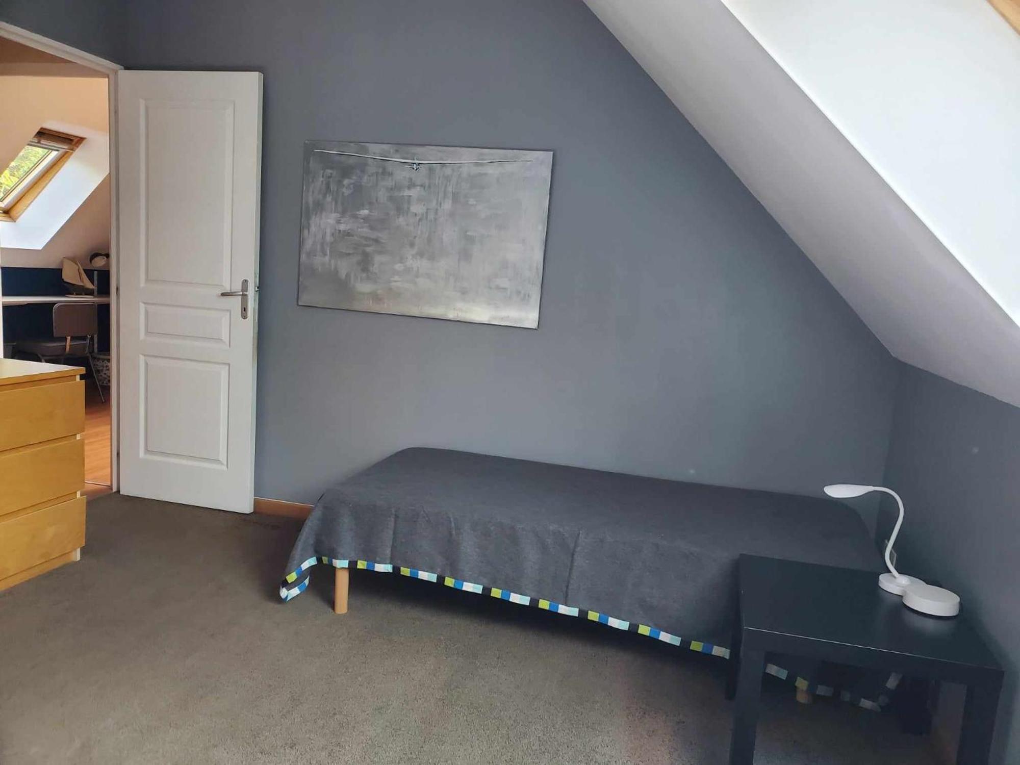 L Etablissement Gold Beach Propose 1 Hebergement , Maison 80M2 Avec Terrain 500M2, Parking Prive A 4 Min Du Port Artificiel D Arromanches, Services Accueil Personnalise, Lits Faits, Serviettes, Menage, Netflix, Wifi Ryes 외부 사진